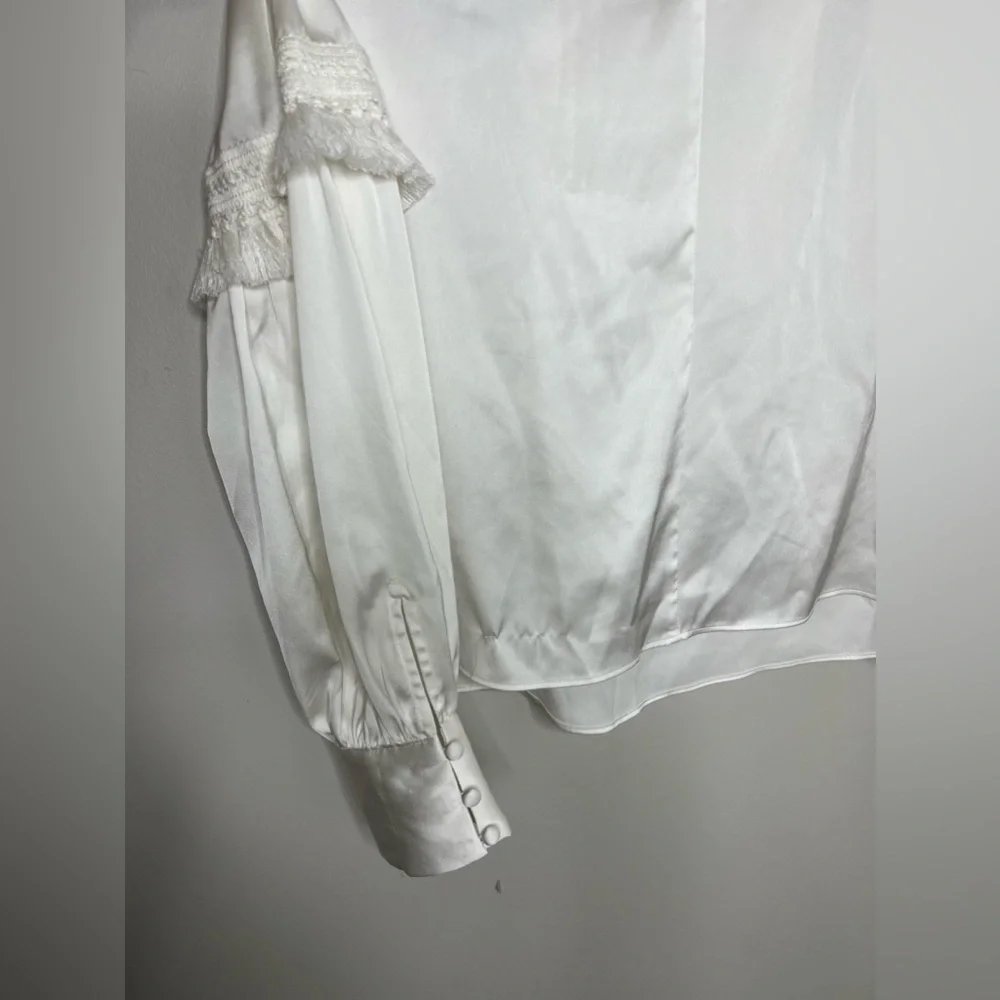 NWT! RYEGRASS white silk long sleeve tassel boho fringe peasant top. Size M. - Picture 4 of 10